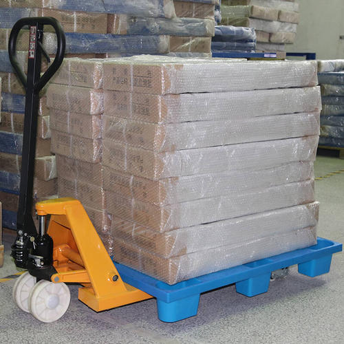 塑料托盤（pán）與地牛叉車