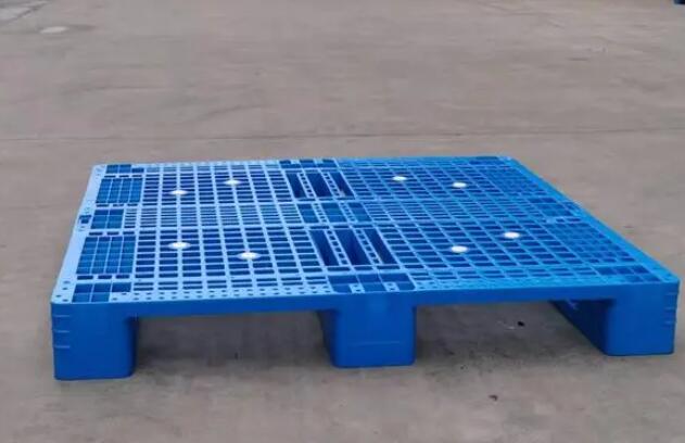 塑料（liào）托盤